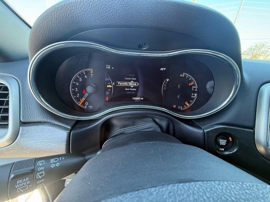 Jeep Grand Cherokee Laredo 4WD 2018