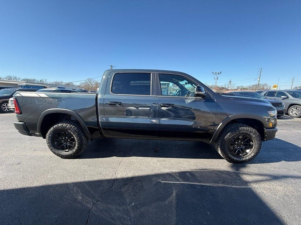 RAM 1500 Rebel Crew Cab SB 4WD 2025