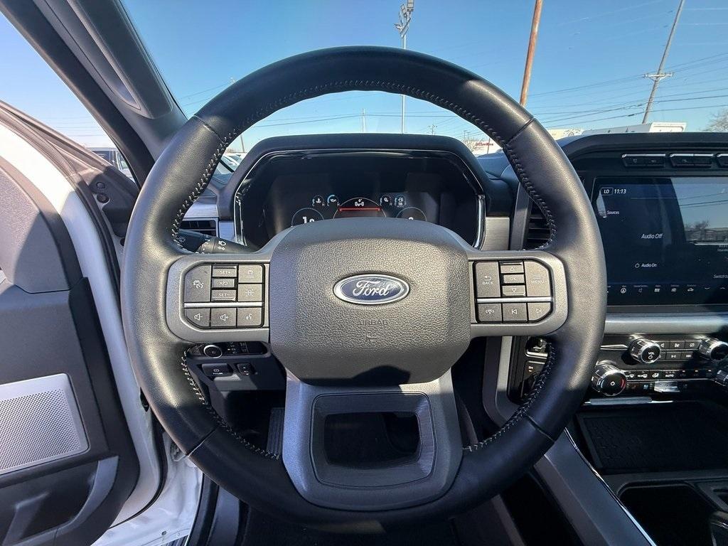 Ford F-150 Lariat SuperCrew 5.5-ft. Bed 4WD 2023