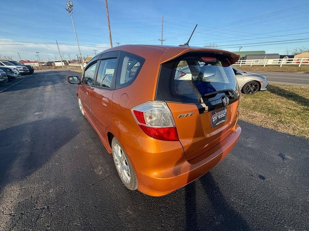 Honda Fit Sport 5-Speed MT 2009