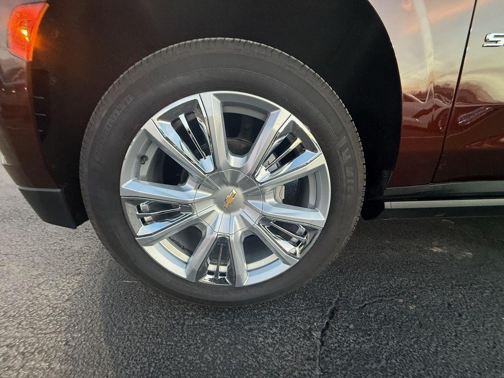Chevrolet Suburban High Country 4WD 2023