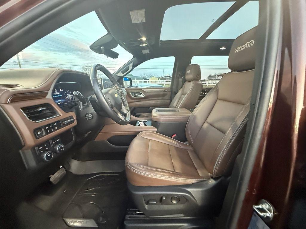Chevrolet Suburban High Country 4WD 2023