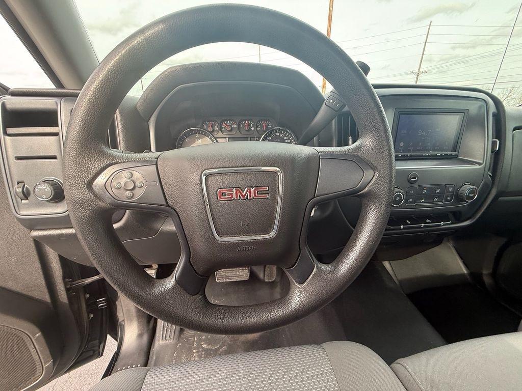 GMC Sierra 1500 Base Long Box 2WD 2017