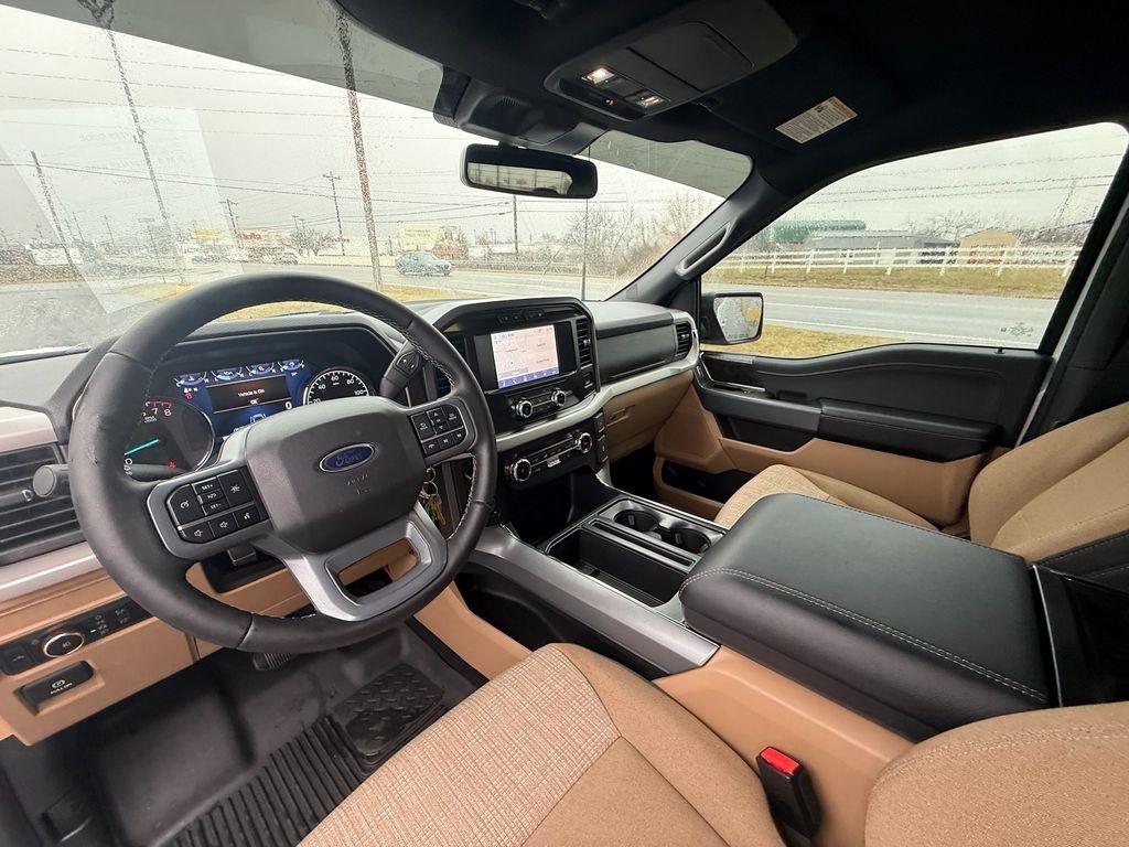 Ford F-150 XLT SuperCrew 5.5-ft. Bed 4WD 2023