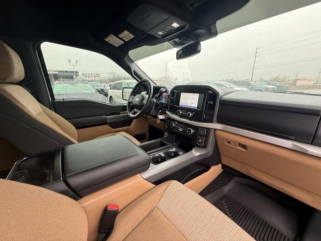 Ford F-150 XLT SuperCrew 5.5-ft. Bed 4WD 2023