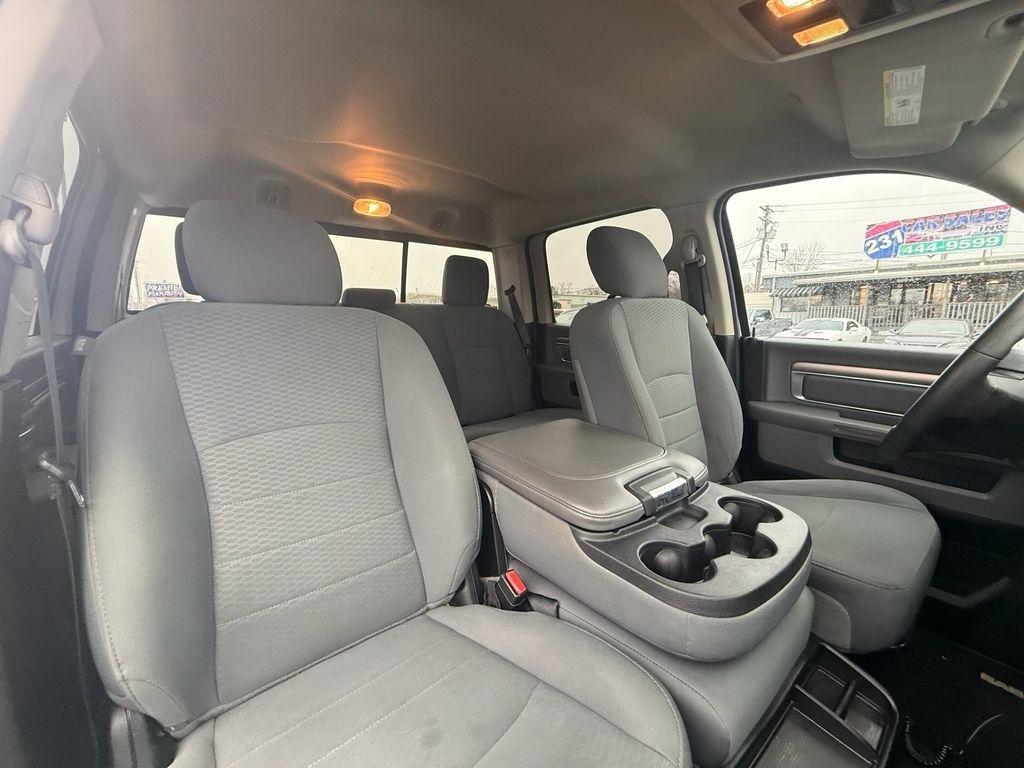 RAM 2500 SLT Crew Cab SWB 4WD 2018