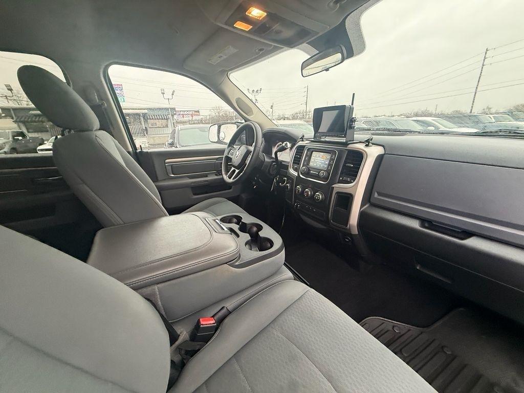 RAM 2500 SLT Crew Cab SWB 4WD 2018