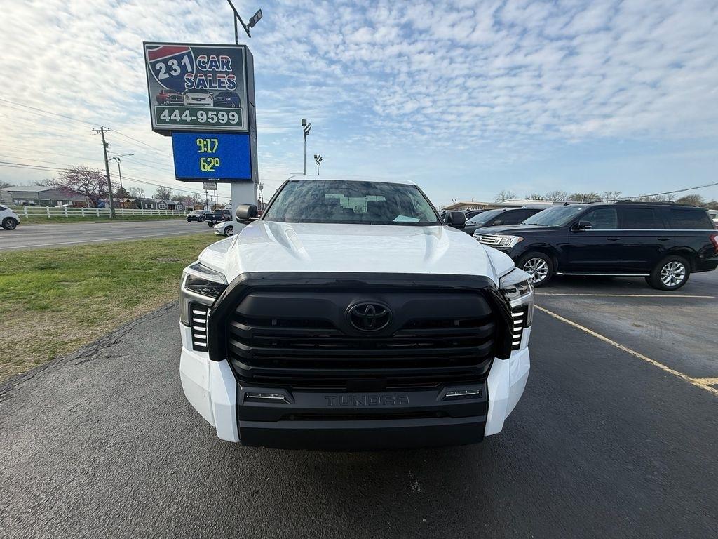 Toyota Tundra SR5 CrewMax 4WD 2023
