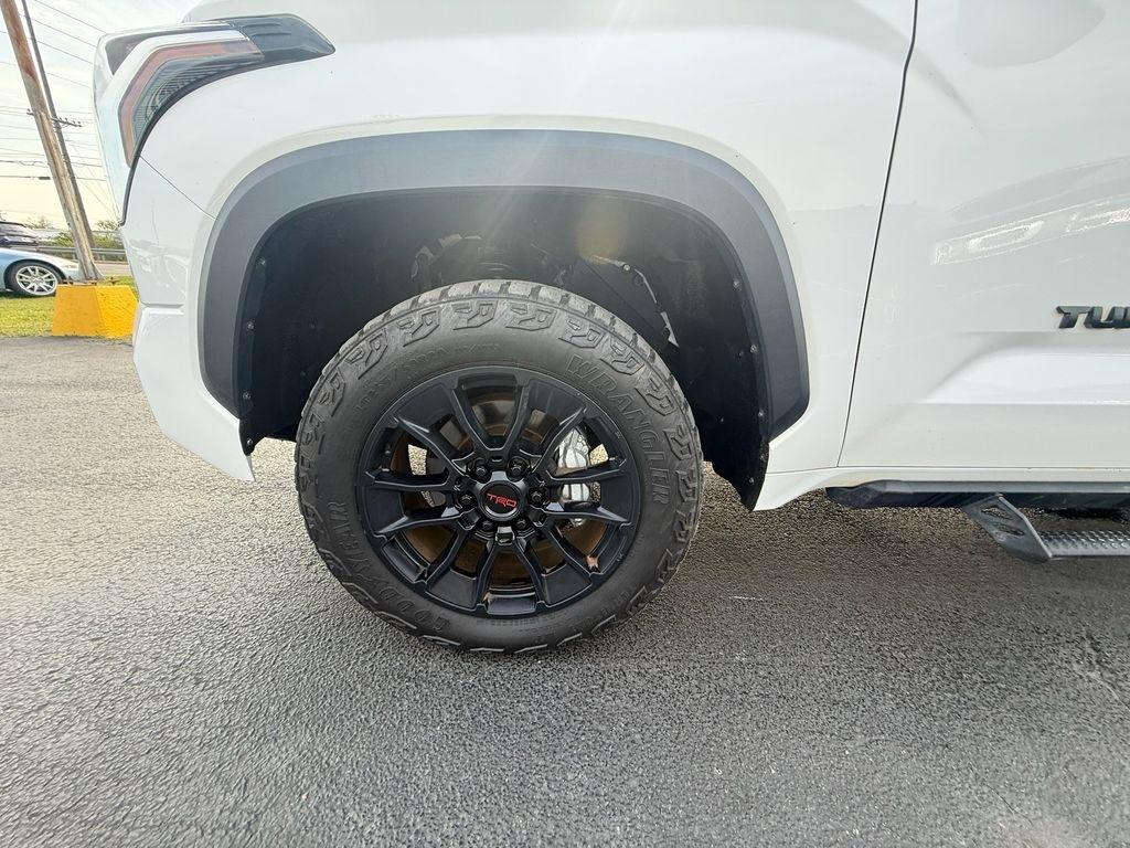 Toyota Tundra SR5 CrewMax 4WD 2023