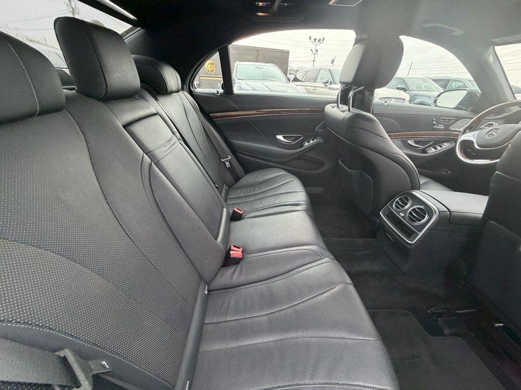 Mercedes-Benz S-Class S550 4MATIC 2016