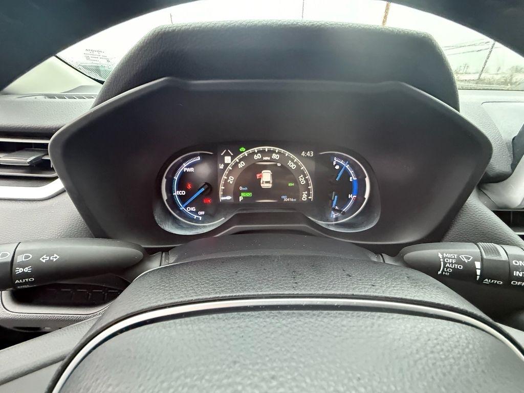 Toyota RAV4 Hybrid XLE 2024