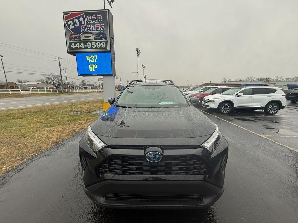 Toyota RAV4 Hybrid XLE 2024