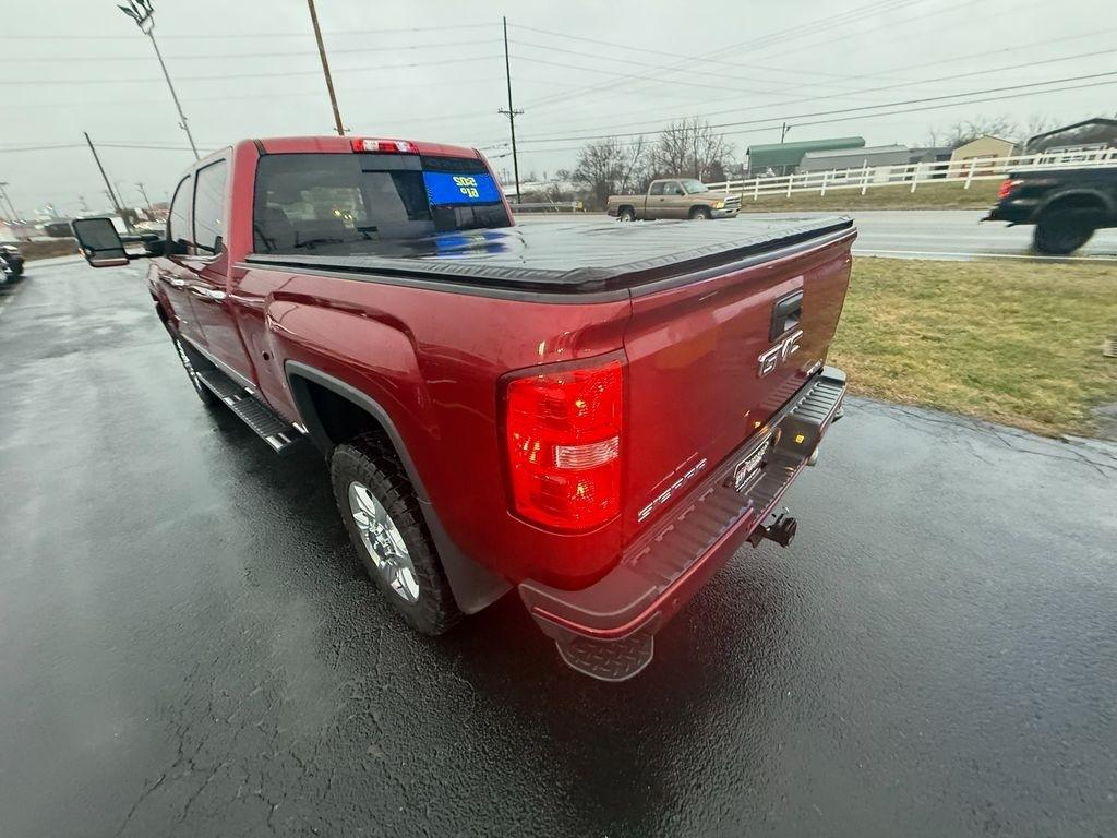 GMC Sierra 2500HD Denali Crew Cab 4WD 2018