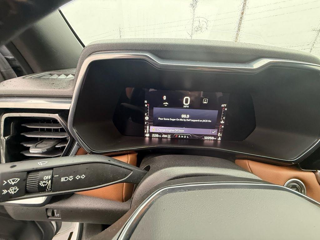 GMC Canyon AT4 Crew Cab 4WD 2023