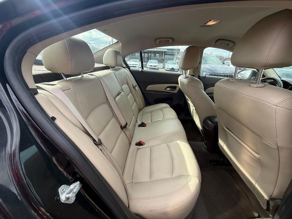 Chevrolet Cruze 2LT Auto 2015