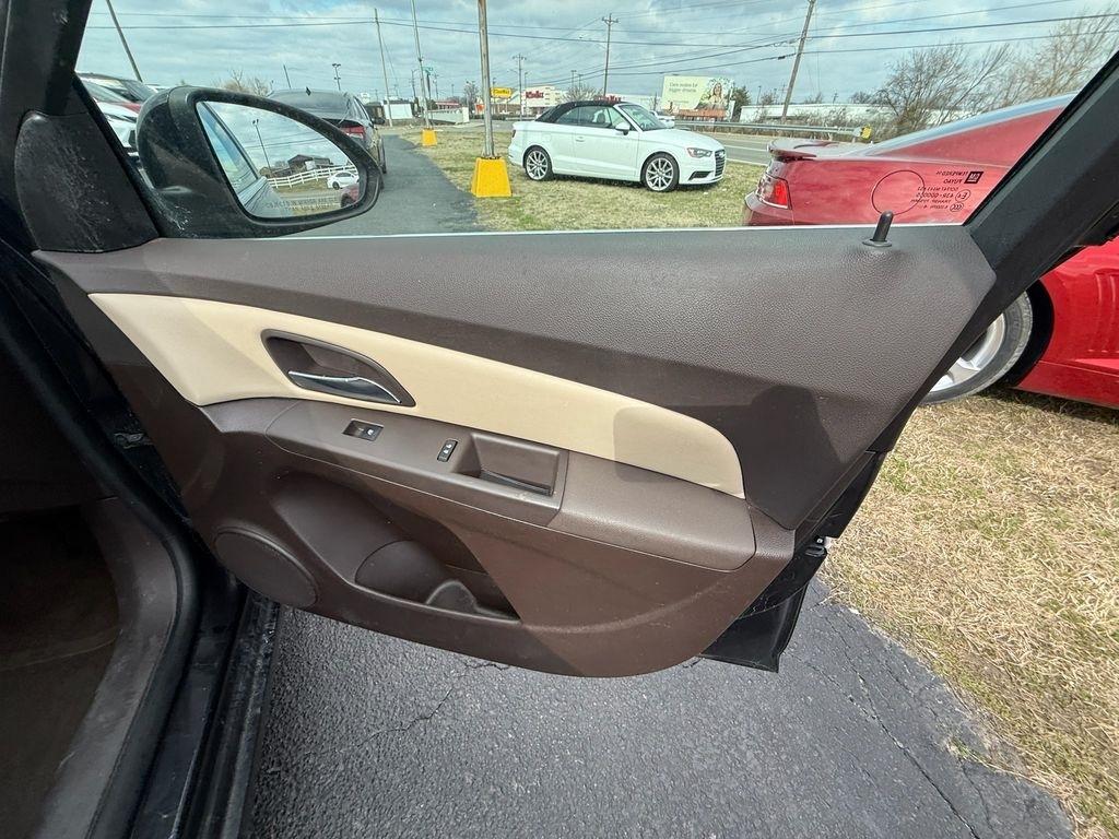 Chevrolet Cruze 2LT Auto 2015