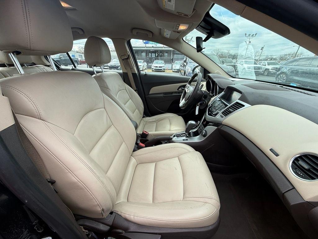 Chevrolet Cruze 2LT Auto 2015