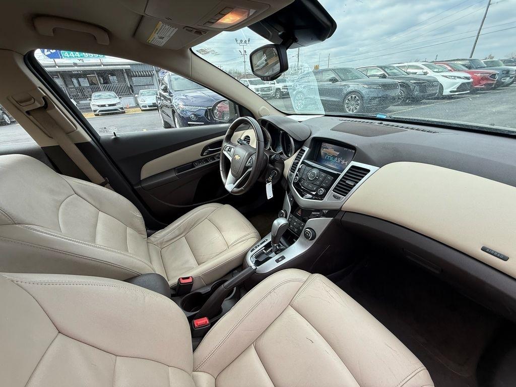 Chevrolet Cruze 2LT Auto 2015