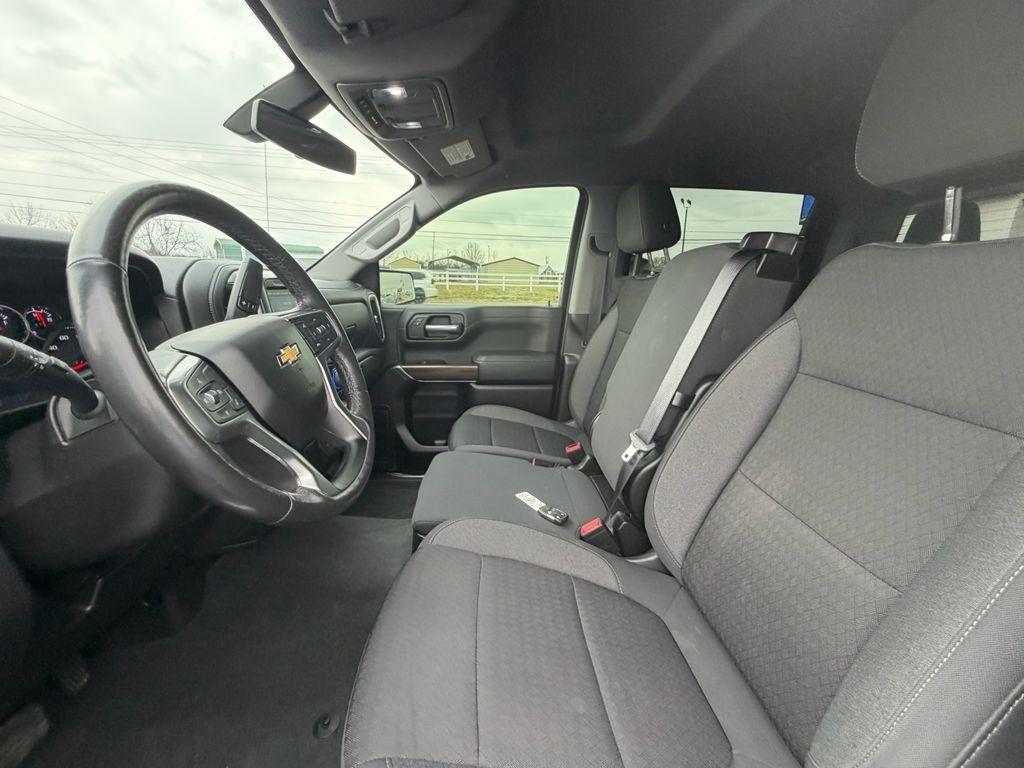 Chevrolet Silverado 1500 LT Crew Cab 2WD 2021