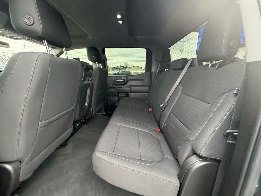 Chevrolet Silverado 1500 LT Crew Cab 2WD 2021