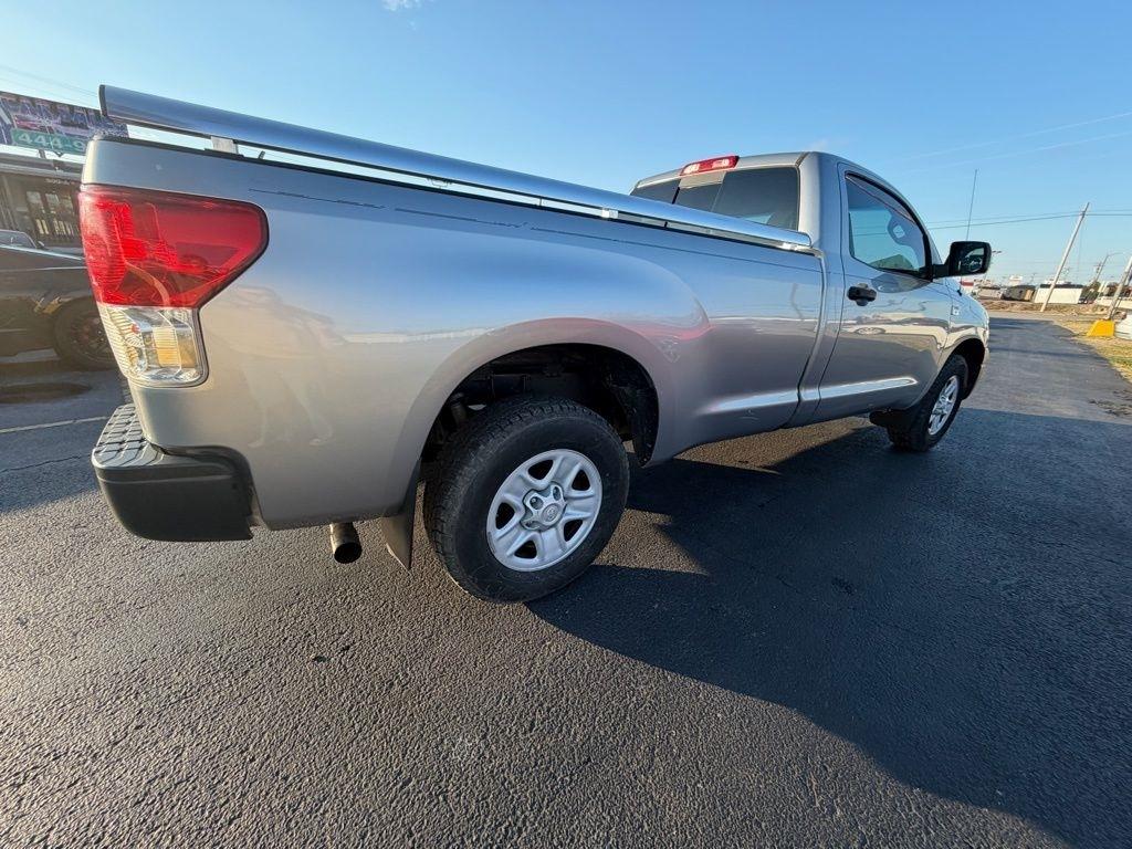 Toyota Tundra Tundra-Grade 4.6L Long Bed 4WD 2010
