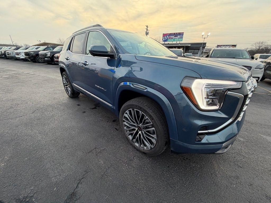 GMC Terrain Denali AWD 2026