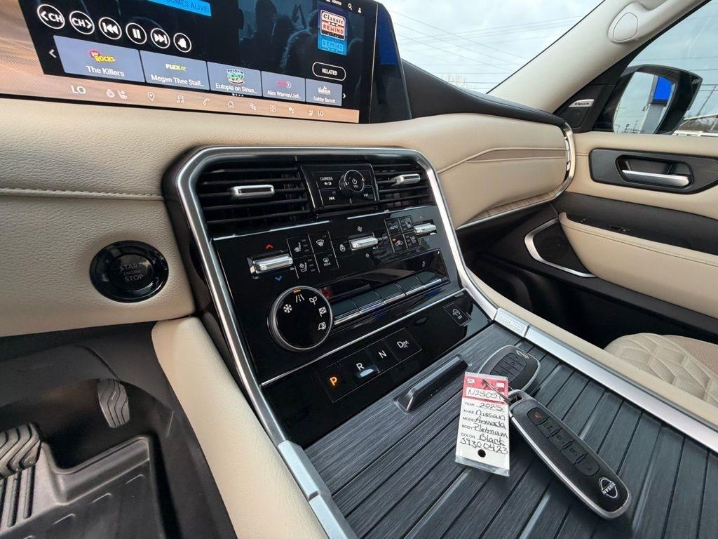 Nissan Armada Platinum 2025