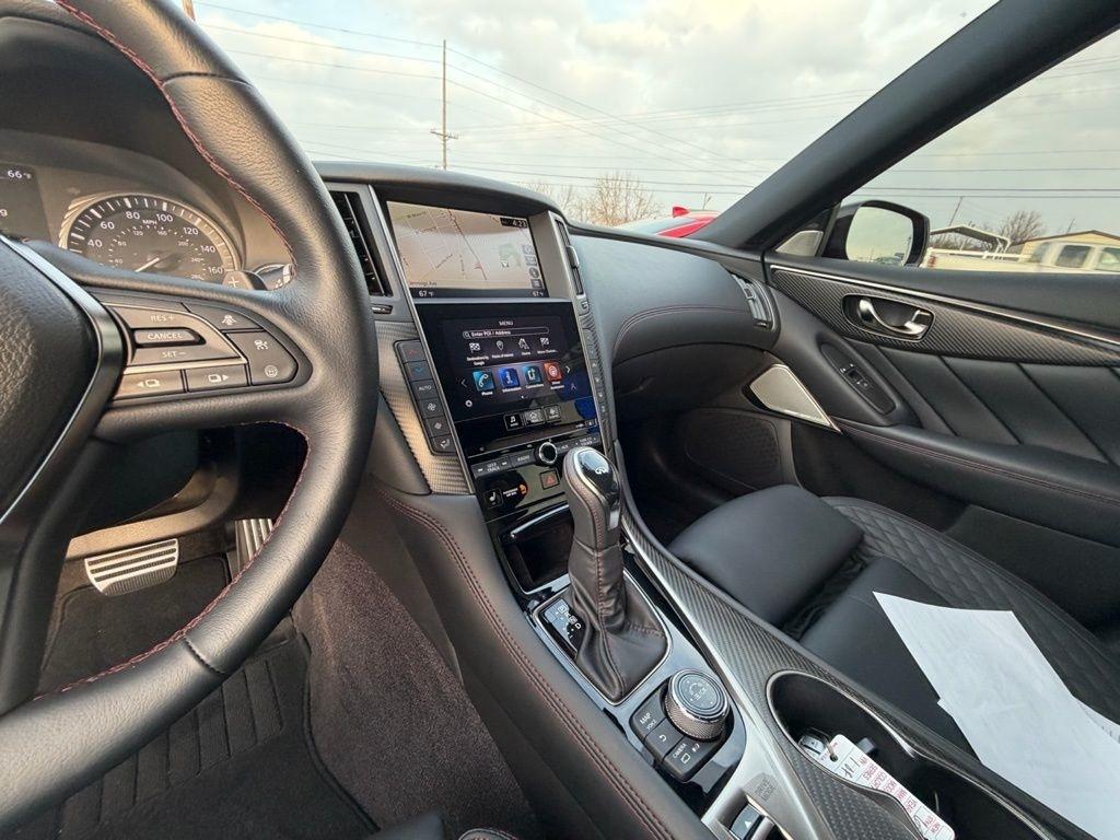 Infiniti Q50 Red Sport 400 AWD 2024
