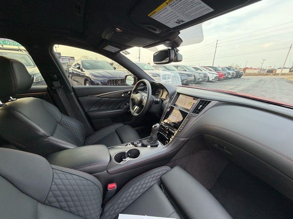 Infiniti Q50 Red Sport 400 AWD 2024