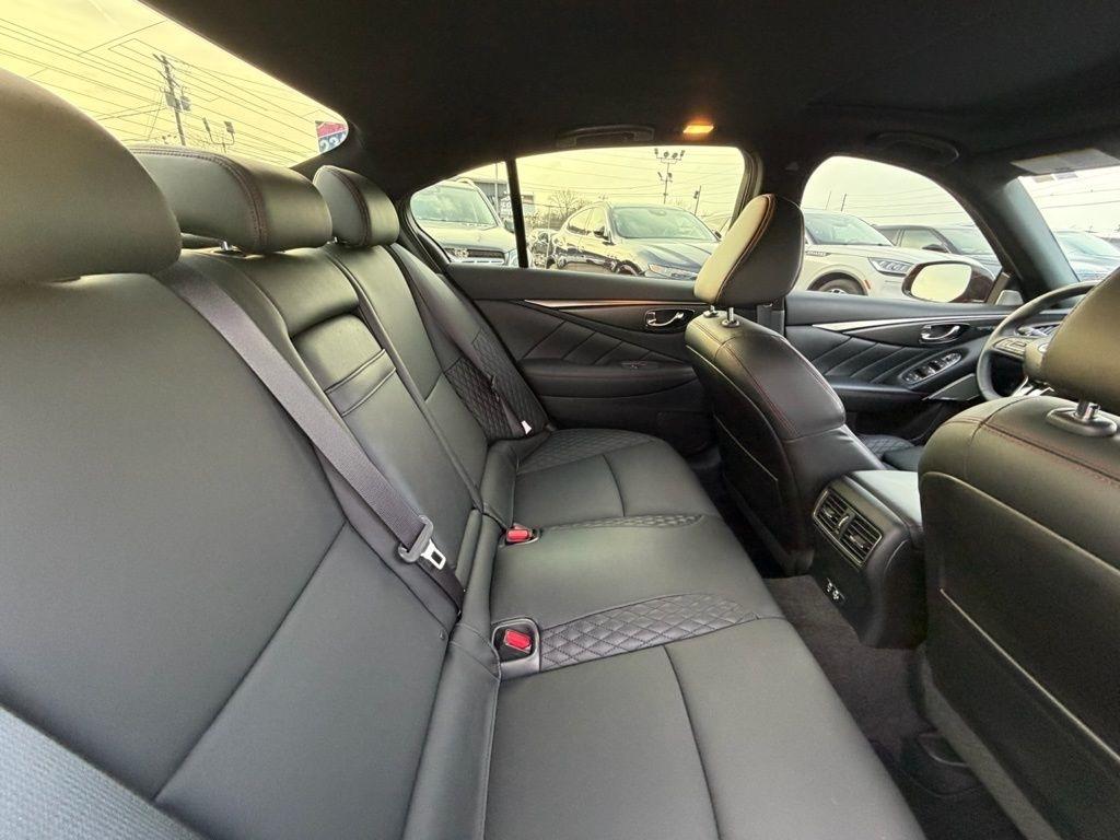 Infiniti Q50 Red Sport 400 AWD 2024