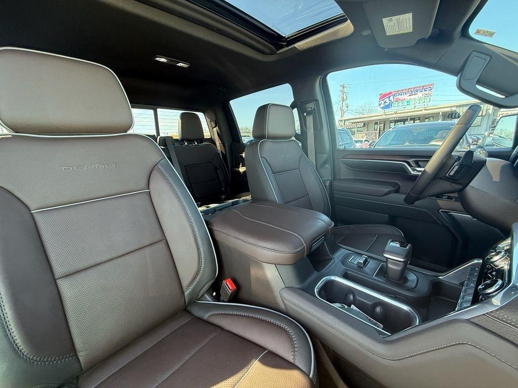 GMC Sierra 1500 Denali Crew Cab Short Box 4WD 2024