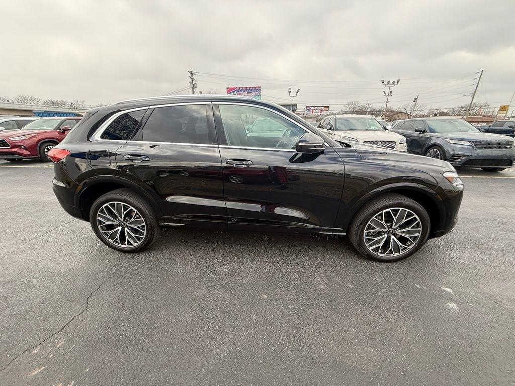 Audi Q5 2.0T Premium Plus quattro 2025