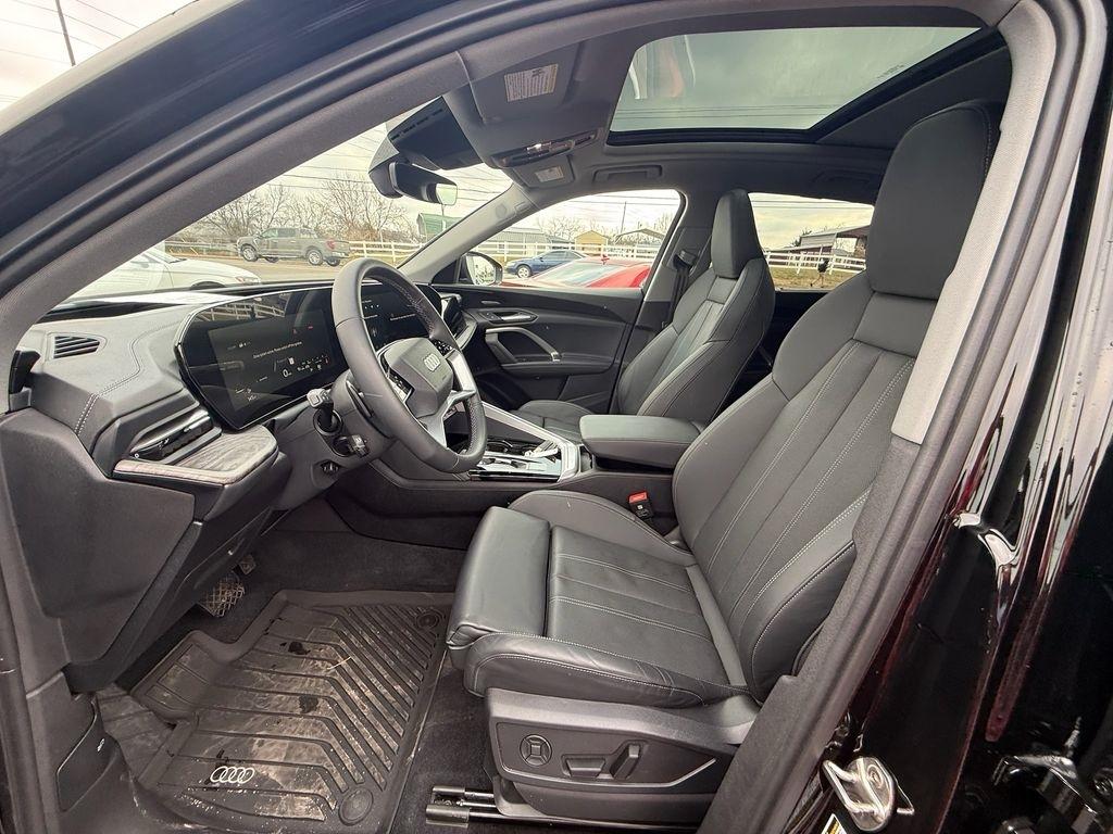 Audi Q5 2.0T Premium Plus quattro 2025