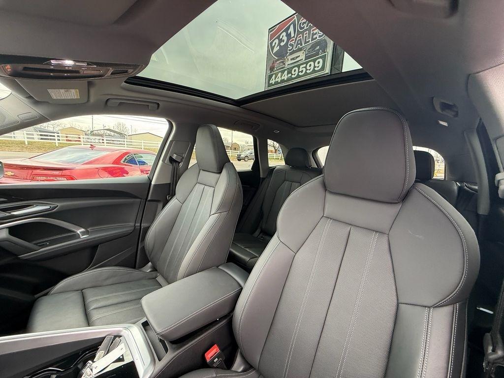 Audi Q5 2.0T Premium Plus quattro 2025