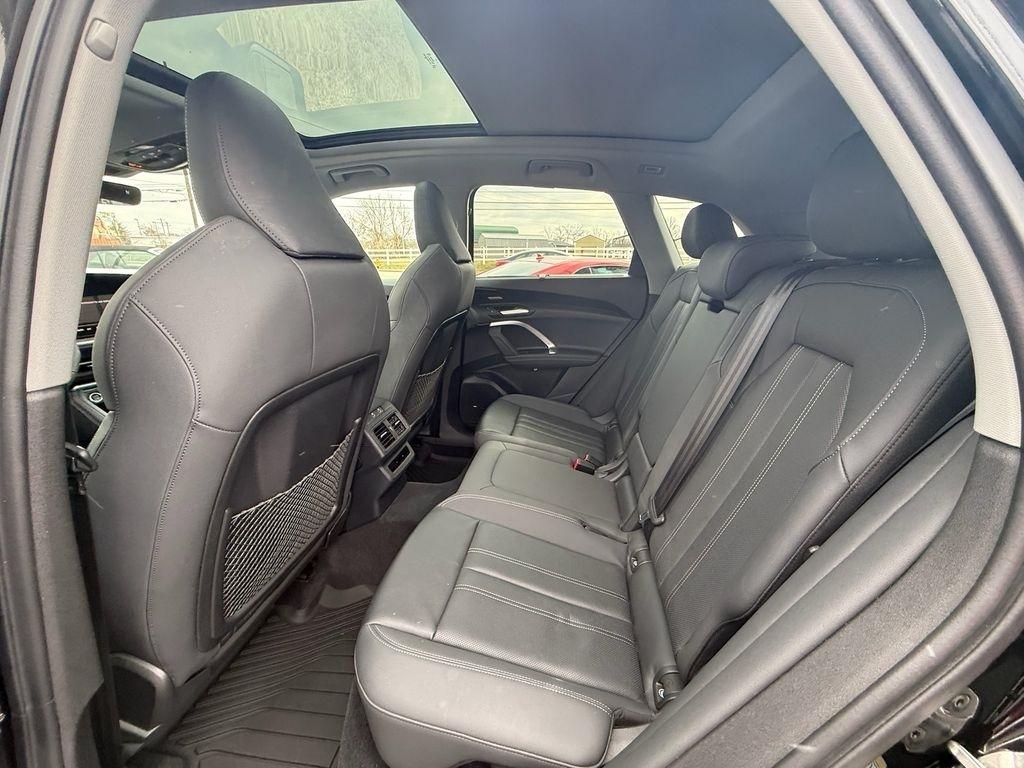 Audi Q5 2.0T Premium Plus quattro 2025