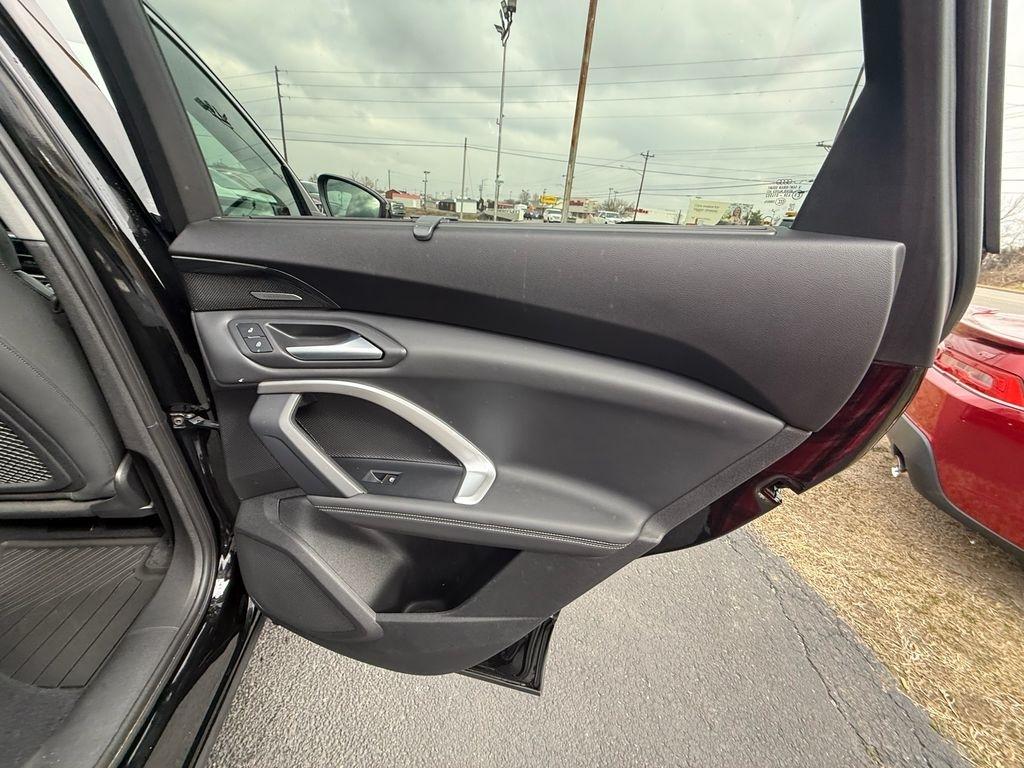 Audi Q5 2.0T Premium Plus quattro 2025