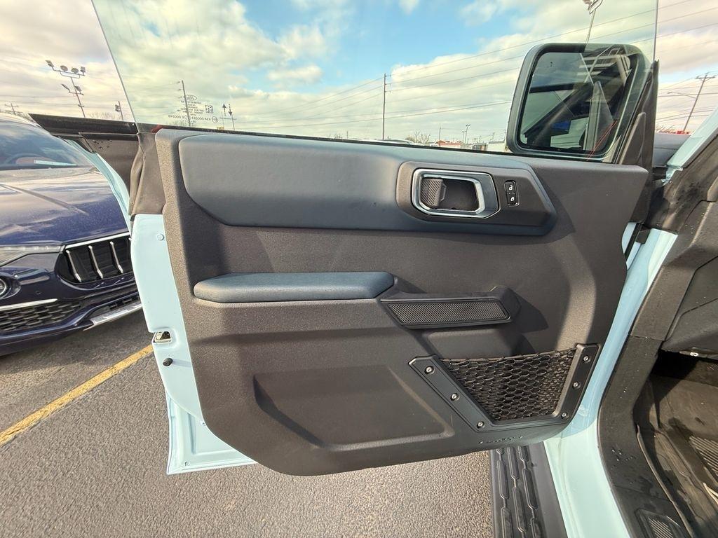 Ford Bronco Heritage Edition 4-Door 2025