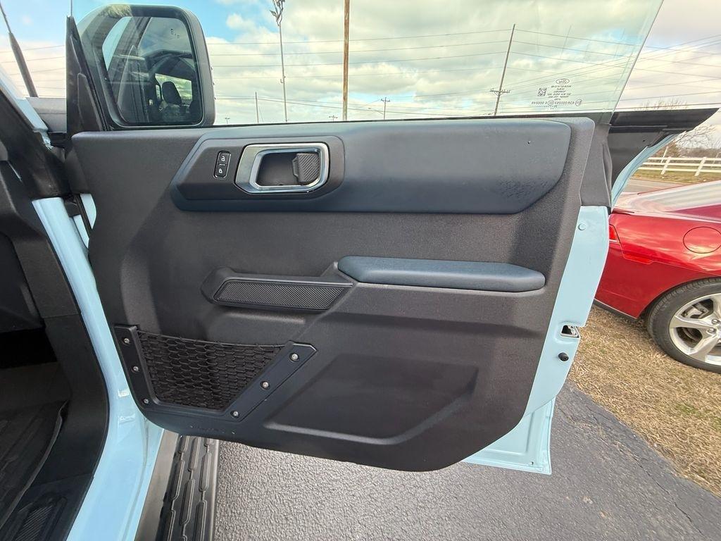 Ford Bronco Heritage Edition 4-Door 2025