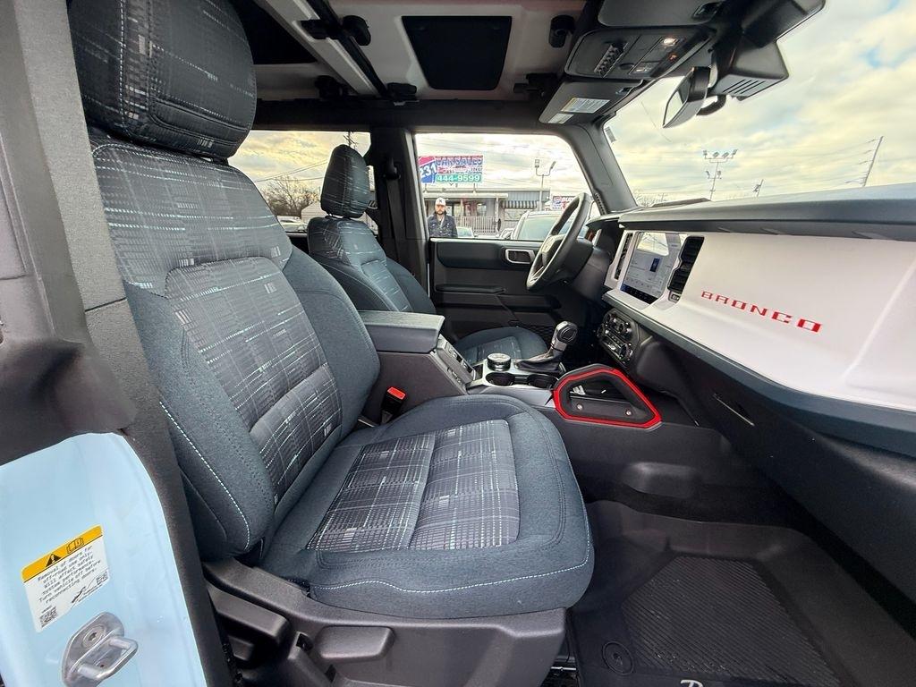 Ford Bronco Heritage Edition 4-Door 2025