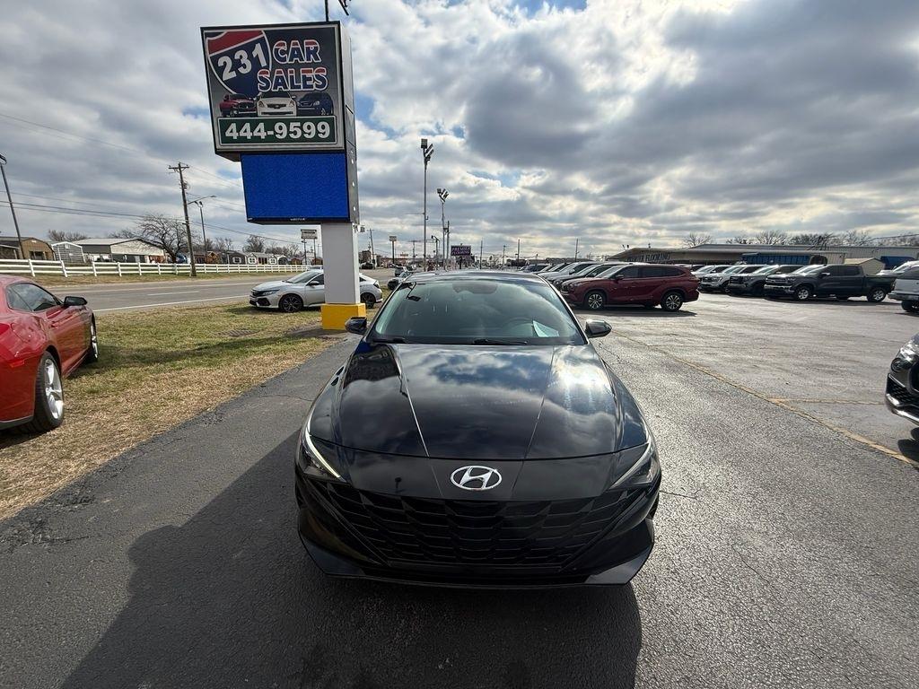 Hyundai Elantra SEL 2022