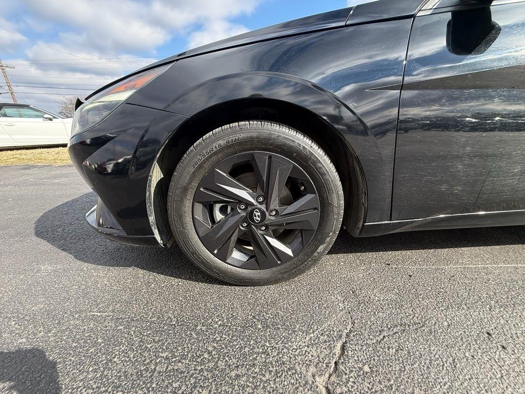 Hyundai Elantra SEL 2022