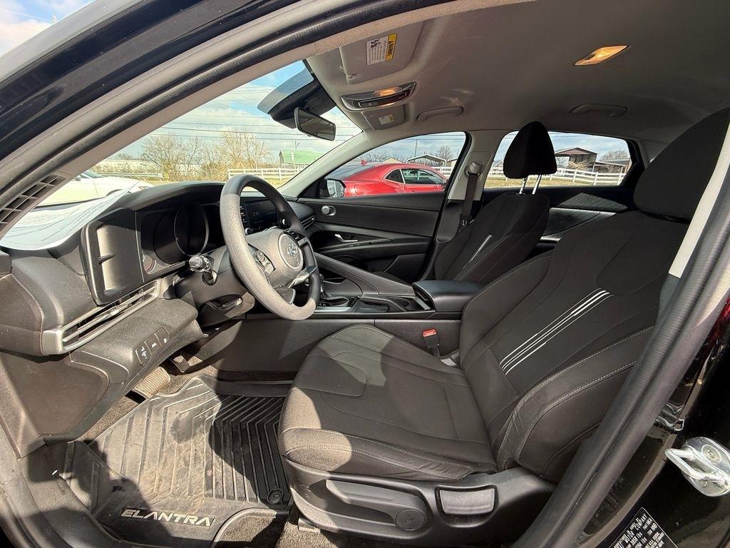 Hyundai Elantra SEL 2022