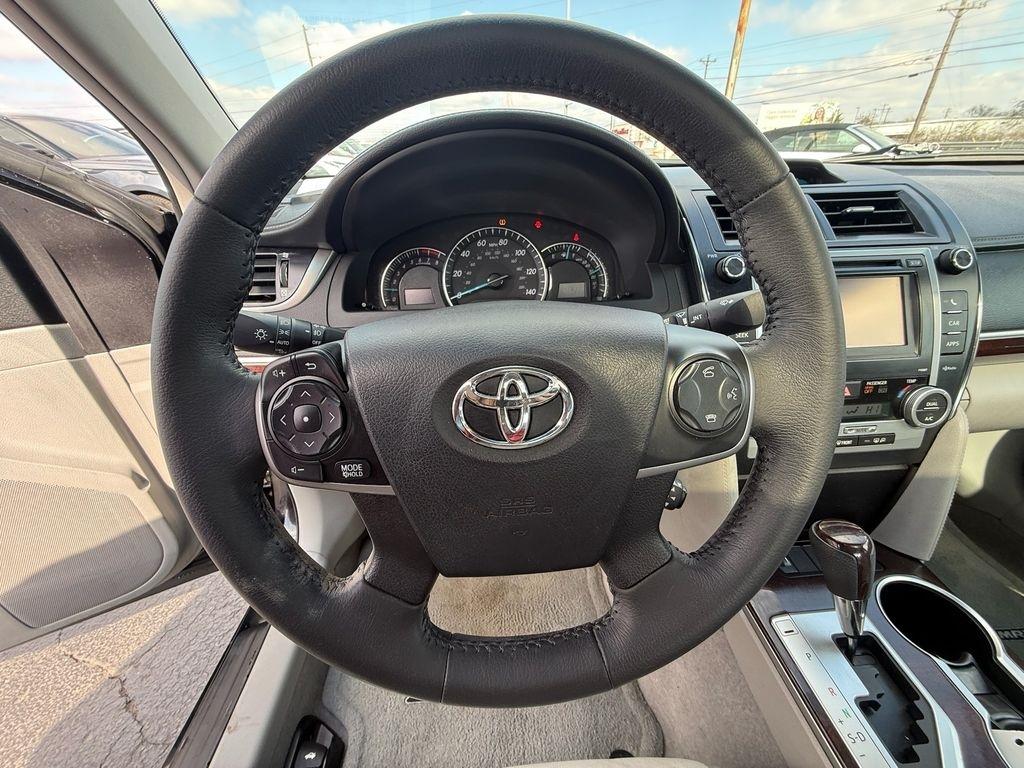 Toyota Camry LE 2012