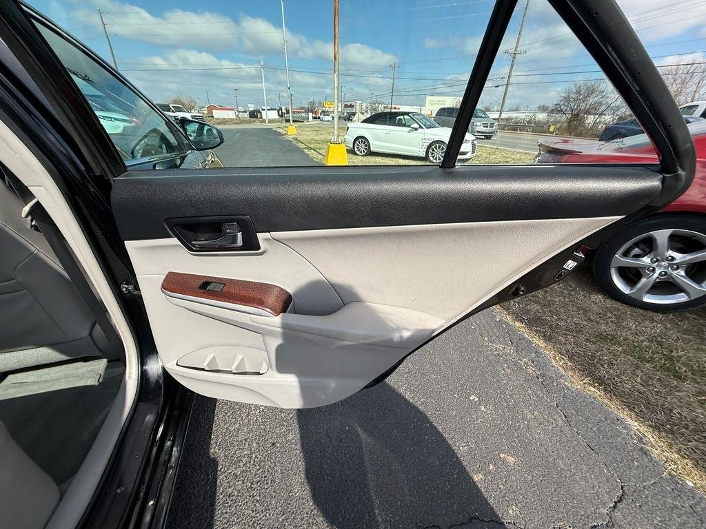 Toyota Camry LE 2012