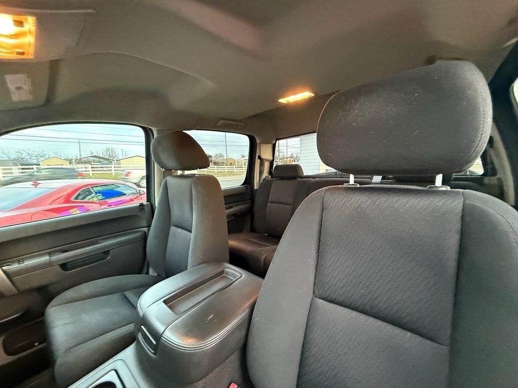 GMC Sierra 1500 SLE Crew Cab 2WD 2013