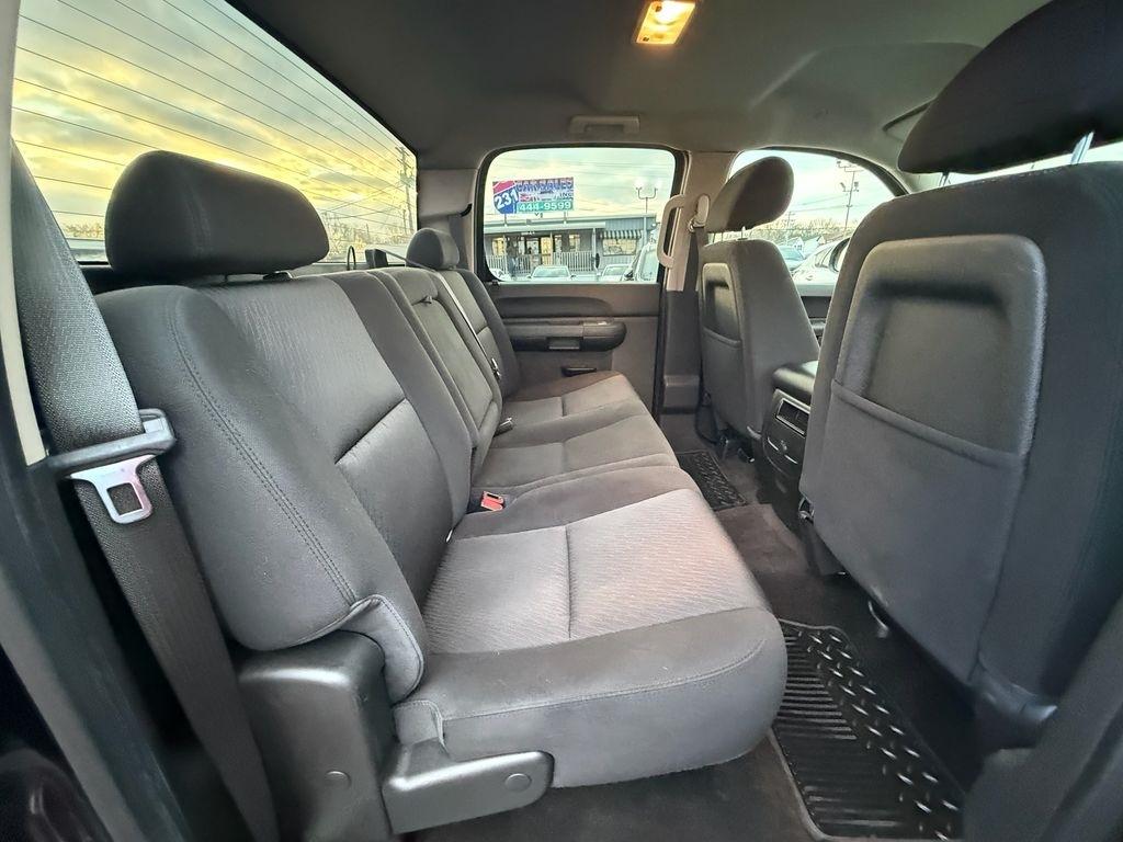 GMC Sierra 1500 SLE Crew Cab 2WD 2013