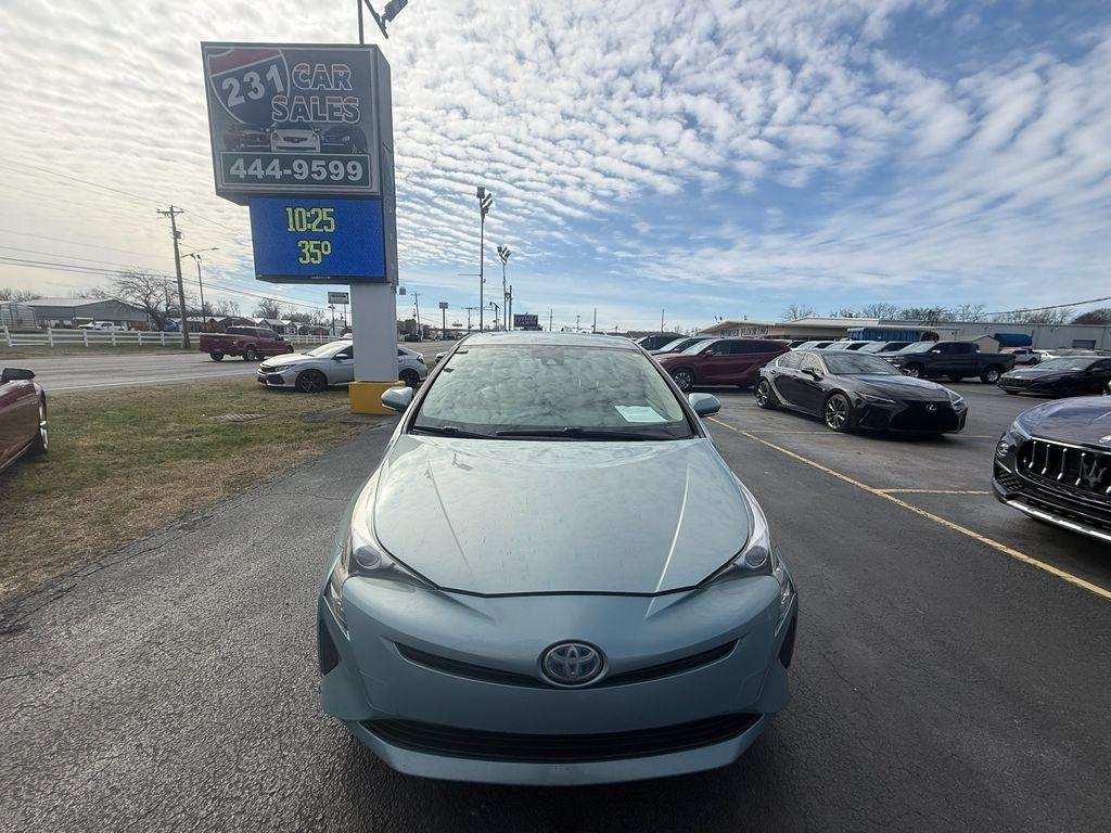 Toyota Prius Two Eco 2017