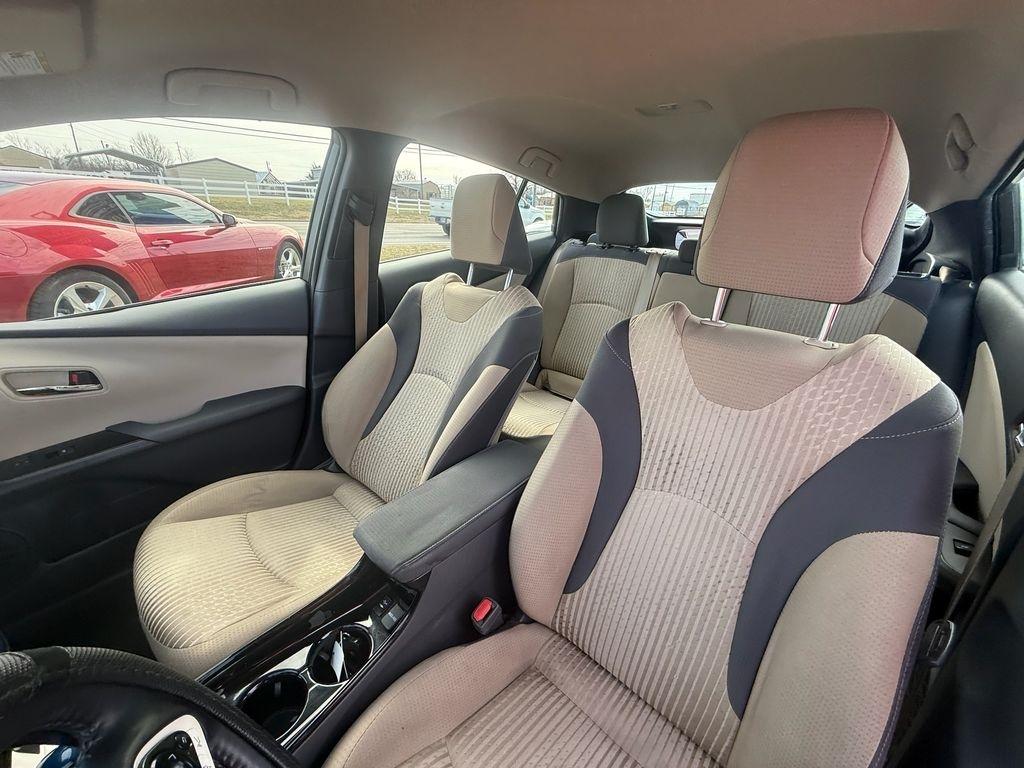 Toyota Prius Two Eco 2017