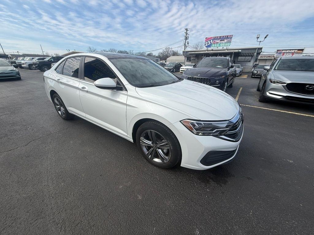Volkswagen Jetta SE 2024