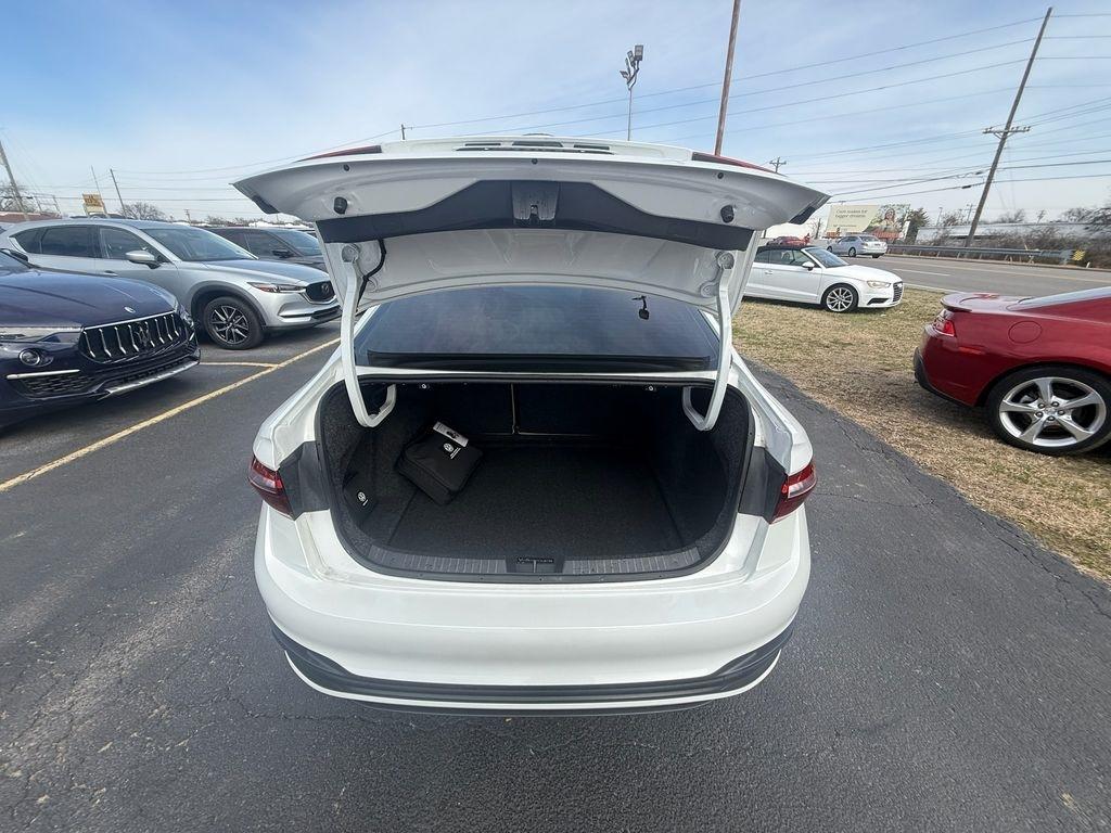 Volkswagen Jetta SE 2024